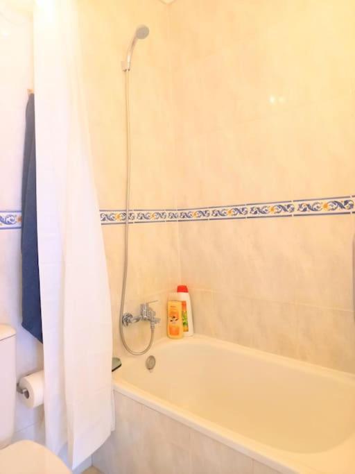 Habitacion Privada Dorive Con Bano Privado San Andrés المظهر الخارجي الصورة